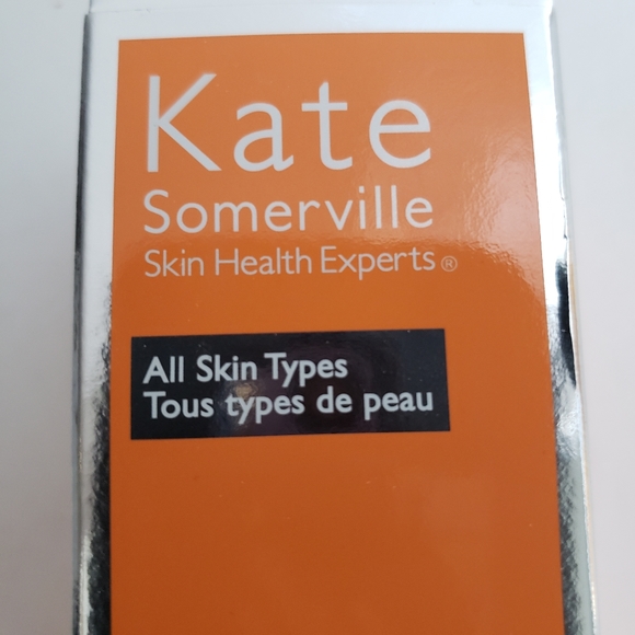 Kate Somervile Exfolikate Exfoliating Treatment - Picture 4 of 6